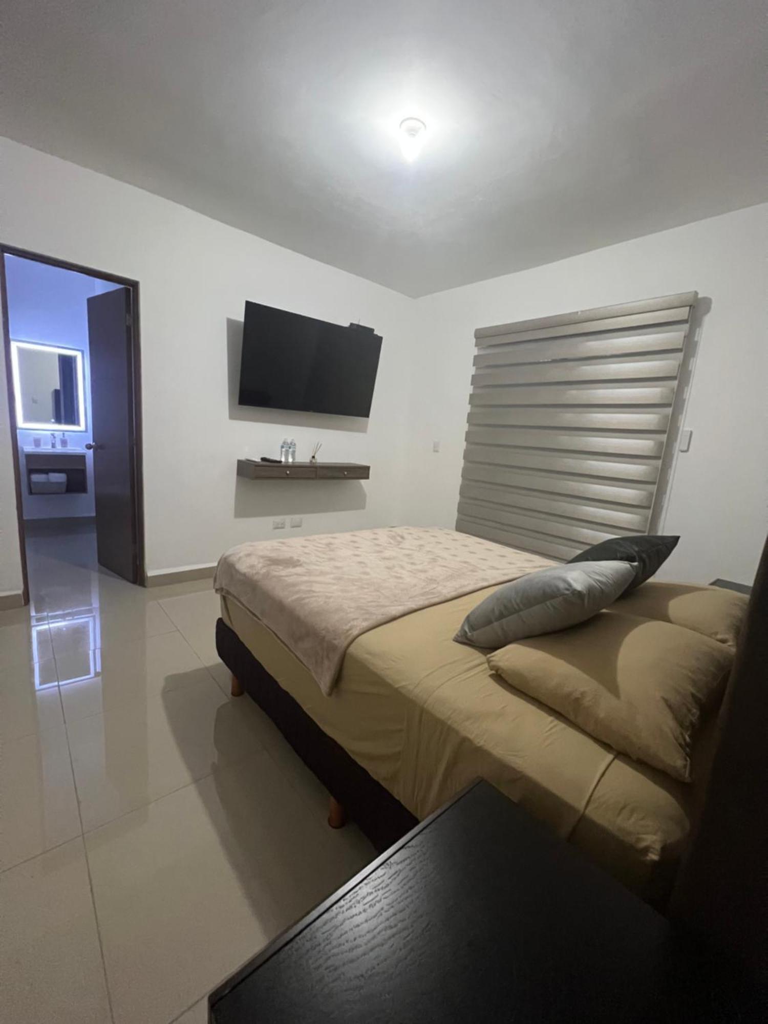 Casa Pardo Villa Монтерей Екстериор снимка
